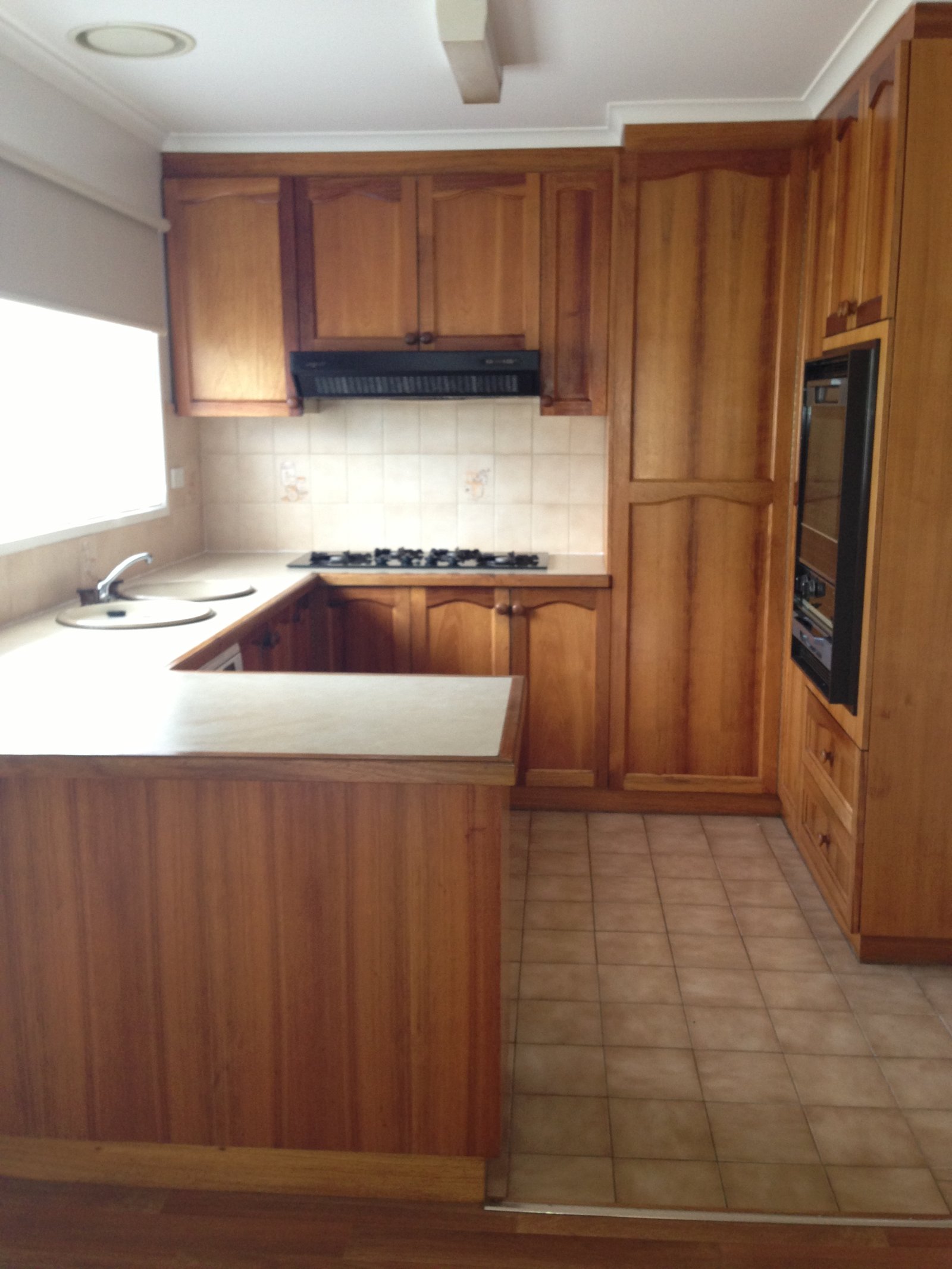 Gallery: 1/121 Balcombe Road