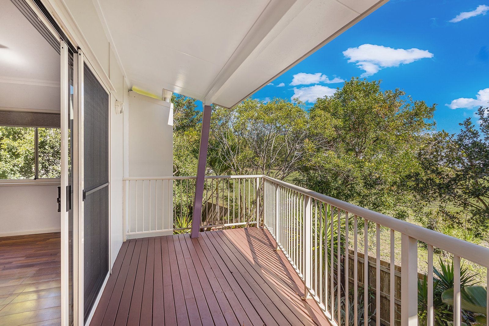 11/21 Shute Harbour Road CANNONVALE 13