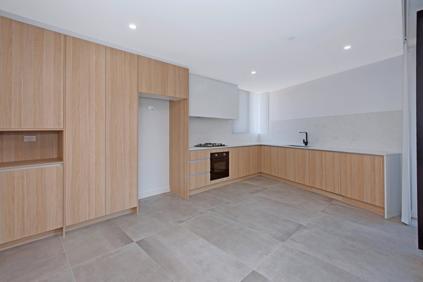 112/10 Beaumont Street CAMPSIE 2