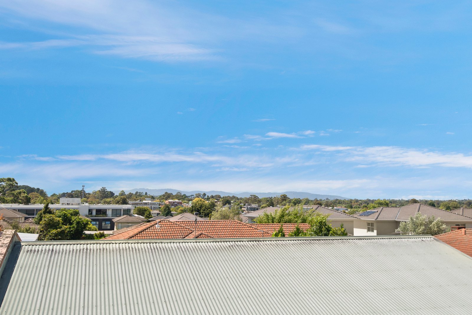 112/1042 Doncaster Road, Doncaster East, 3109