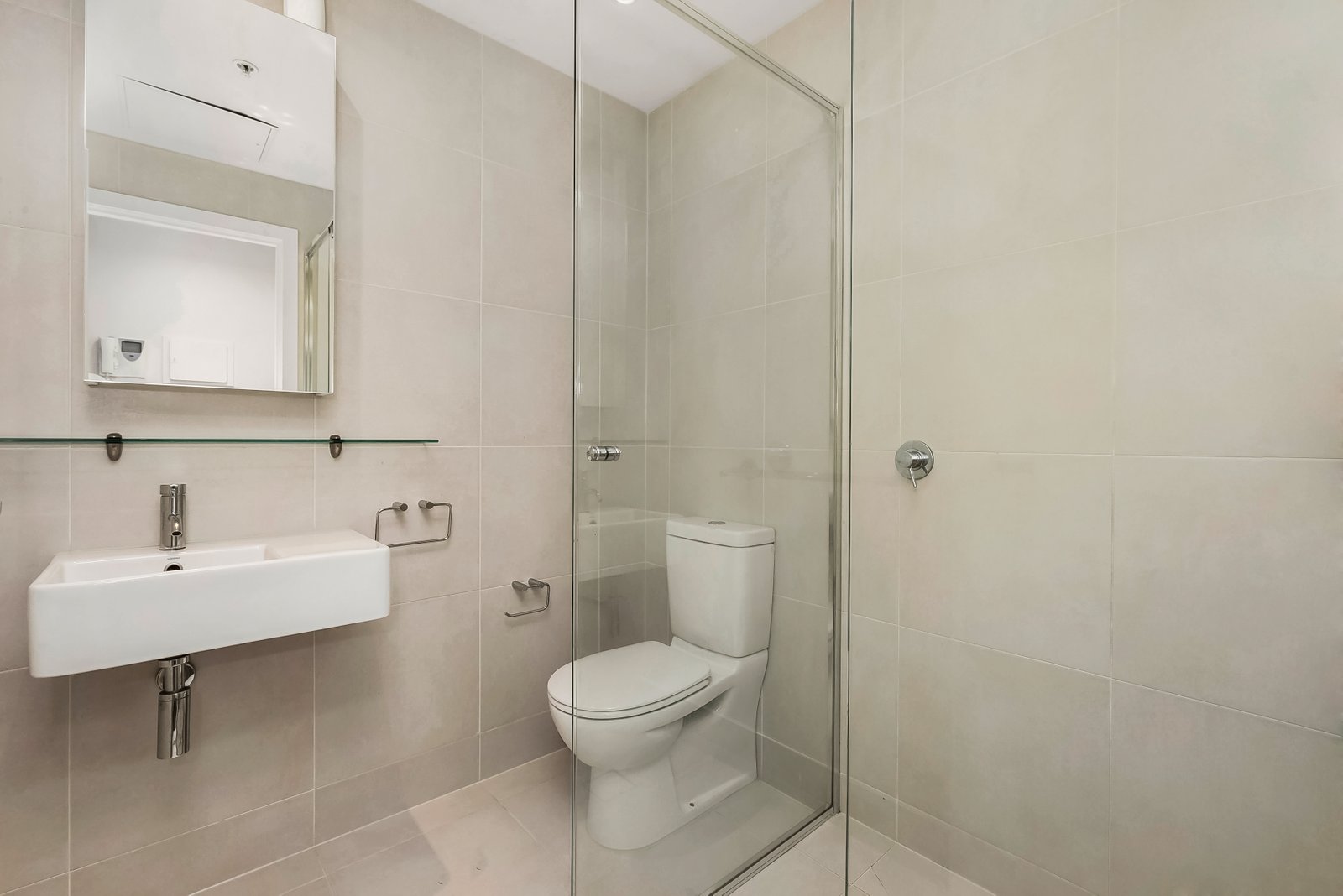 Gallery: 112/11-15 Wellington Street