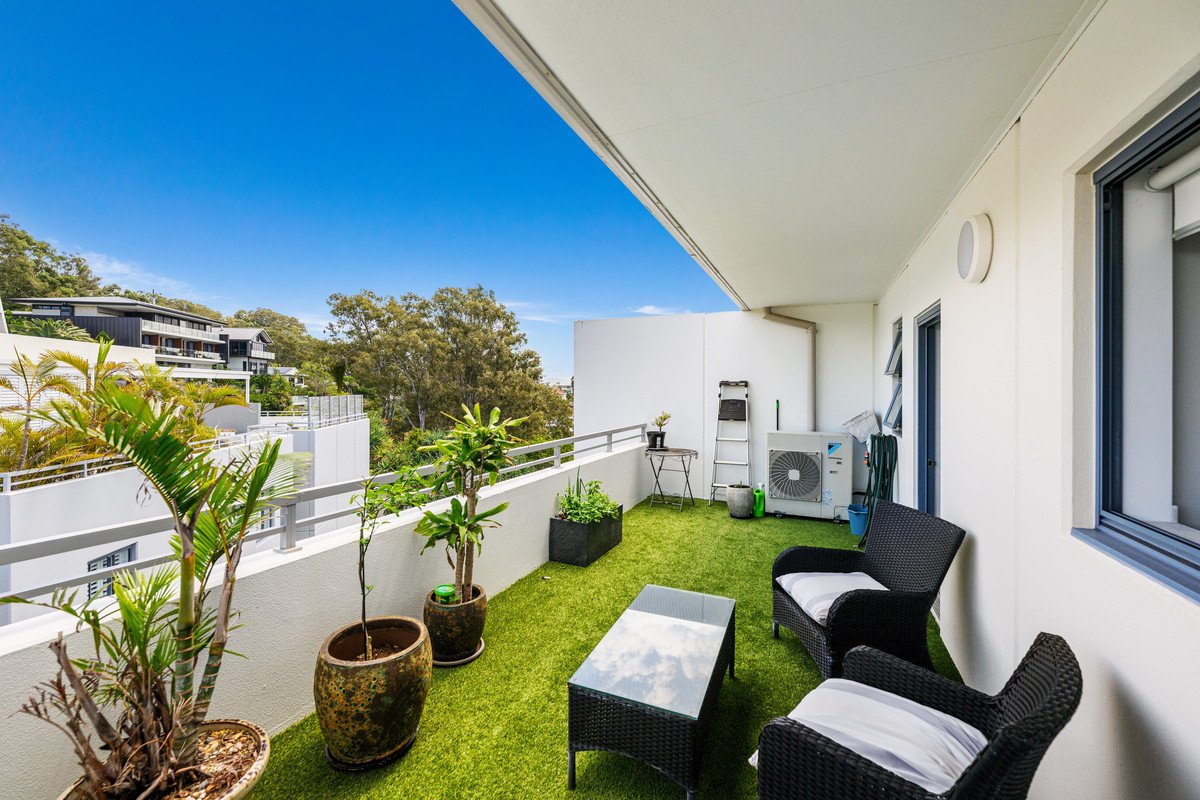 1121/1 Ocean Street Burleigh Heads 15