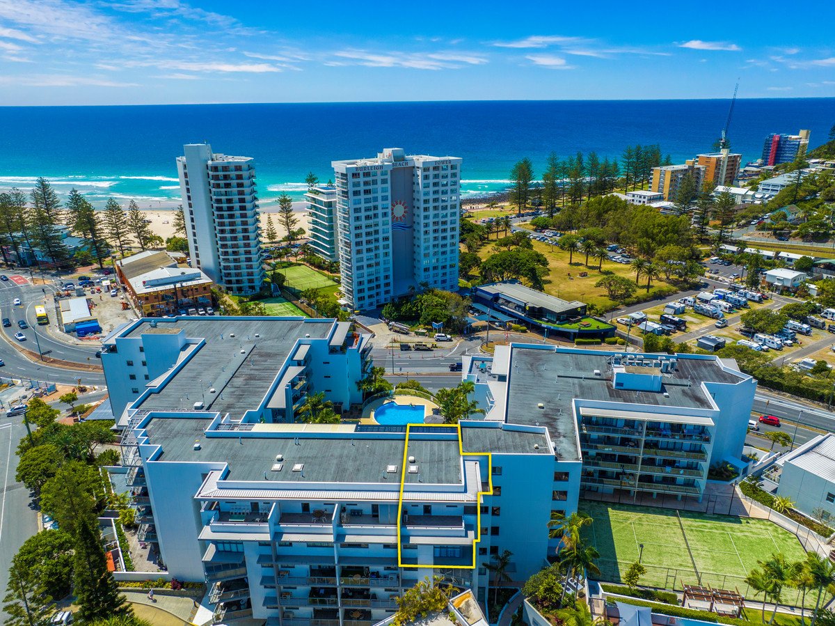 1121/1 Ocean Street Burleigh Heads 27