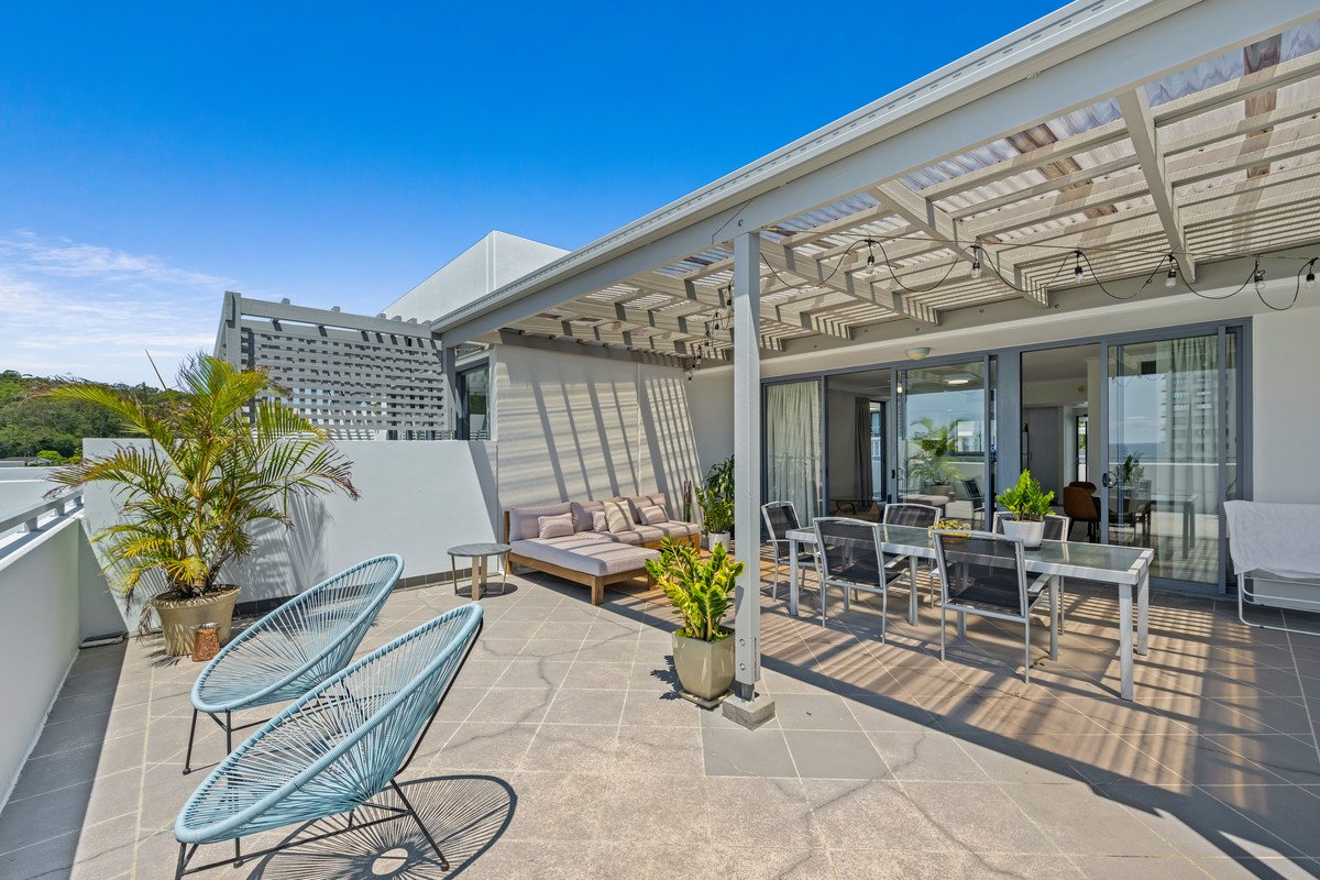 1121/1 Ocean Street Burleigh Heads 5