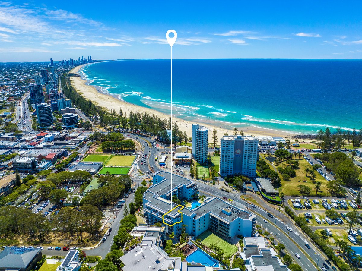 1121/1 Ocean Street Burleigh Heads 24