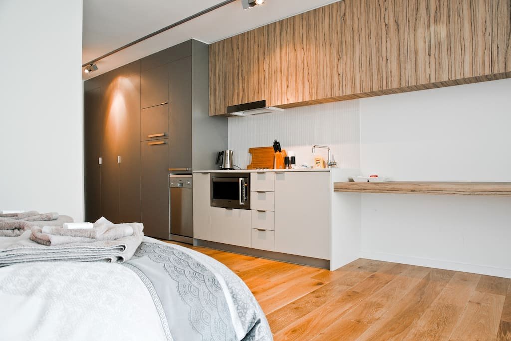 Gallery: 112/131 Acland Street