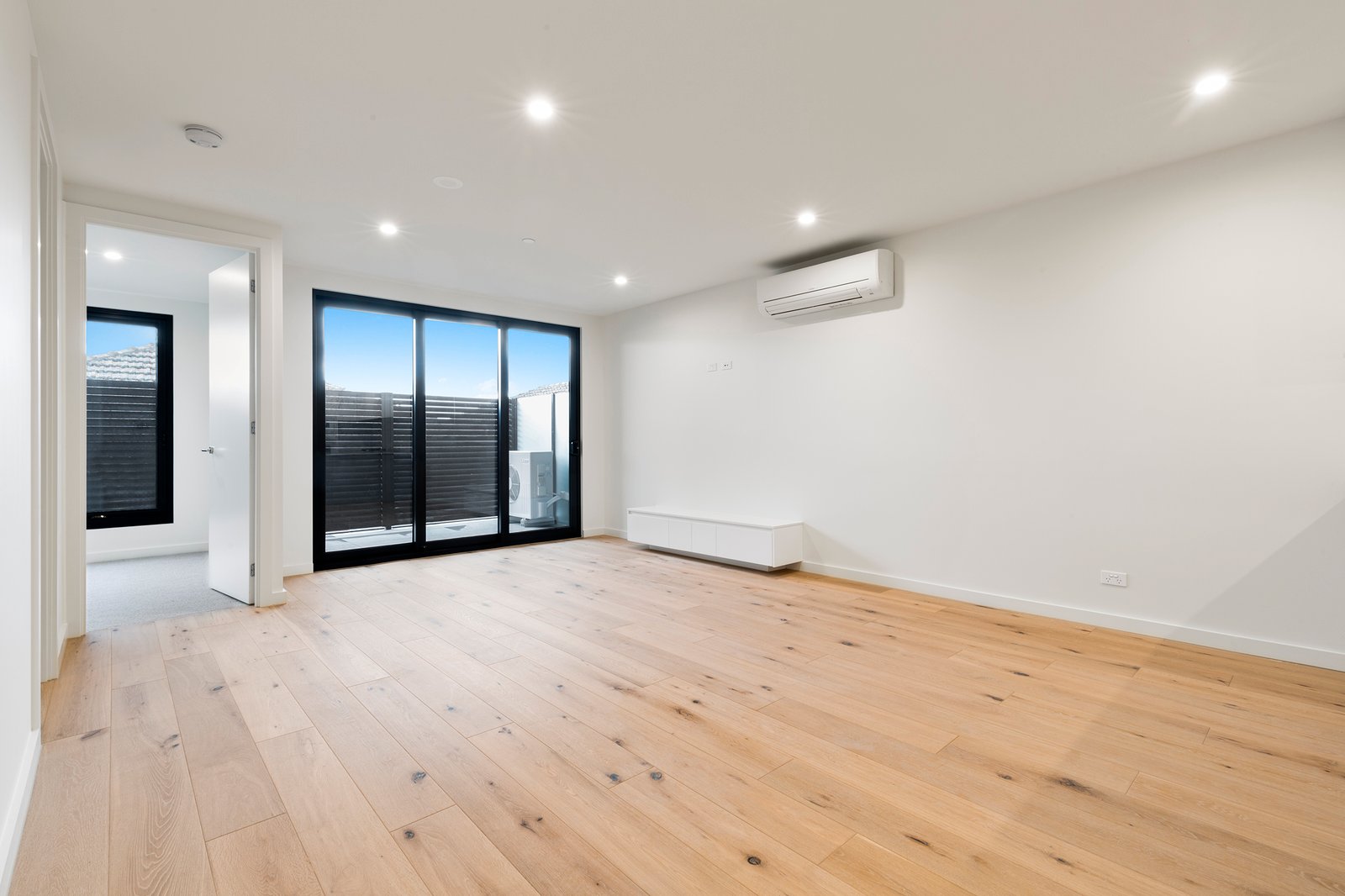 Gallery: 112/15 Vickery Street
