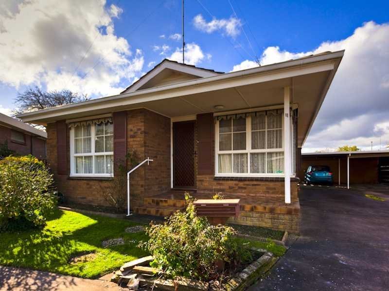 11/216 Forest Street WENDOUREE 1