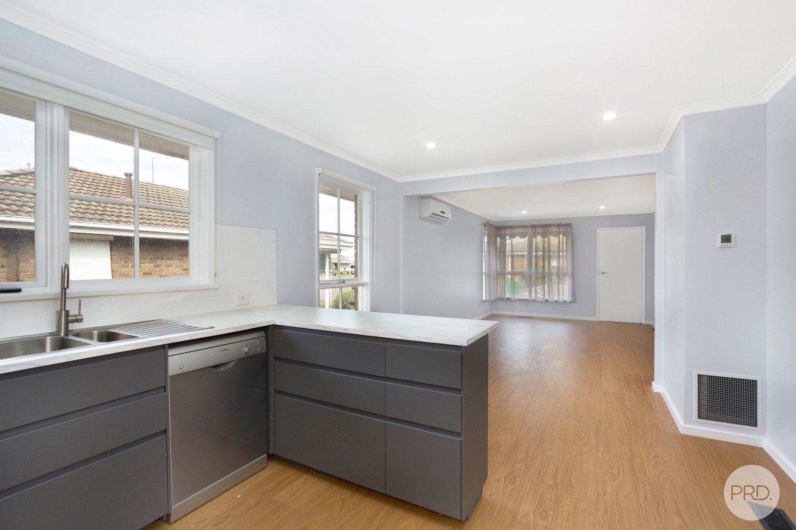 11/216 Forest Street WENDOUREE 3