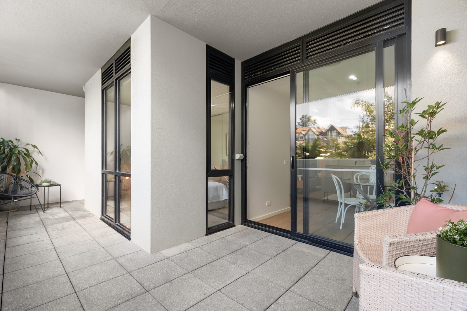 Gallery: 112/181 Fitzroy Street