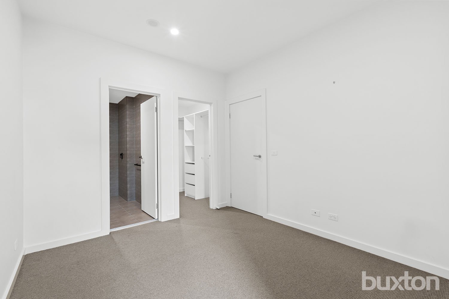 Gallery: 112/1A Tibrockney Street