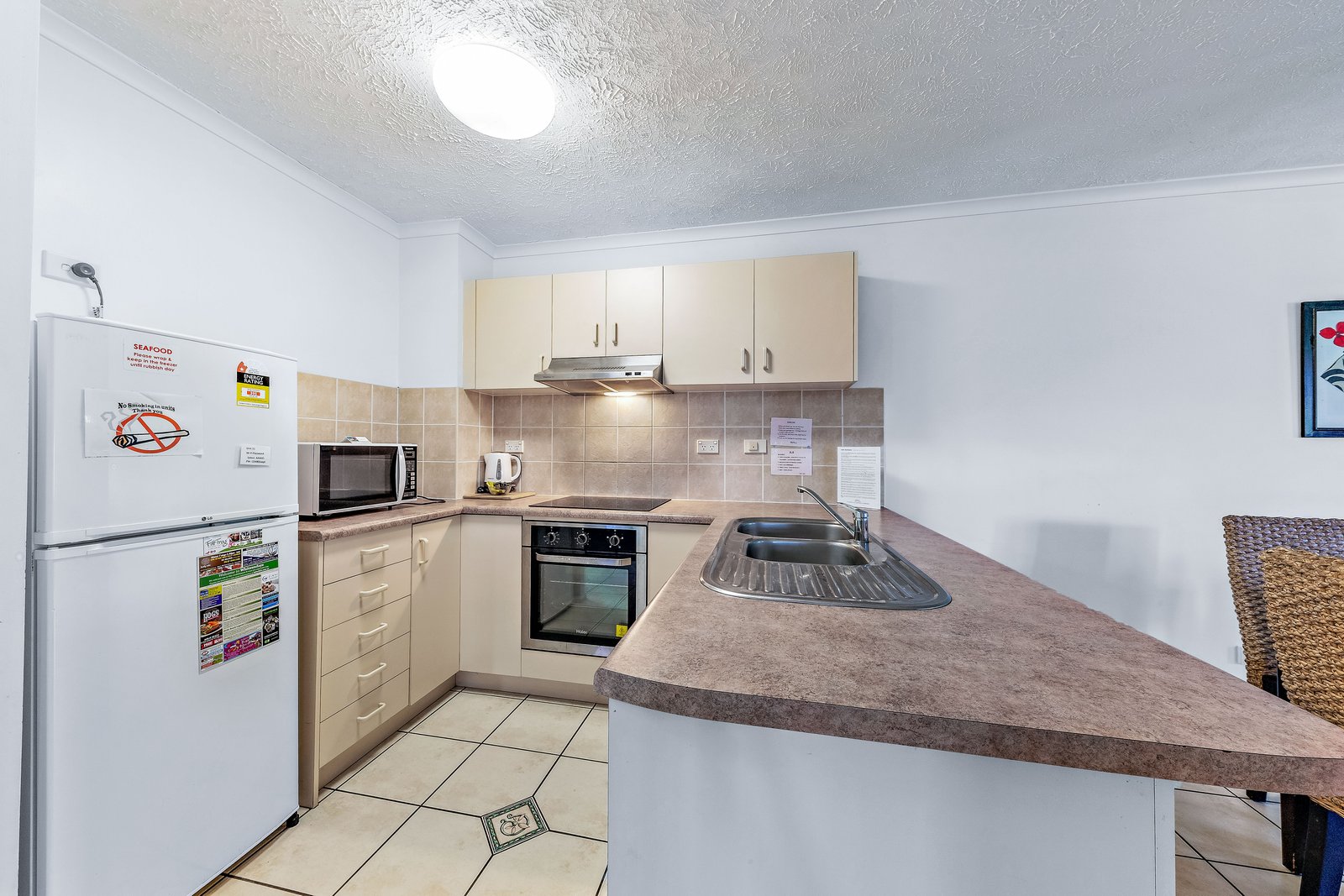 11/22 Airlie Crescent AIRLIE BEACH 1