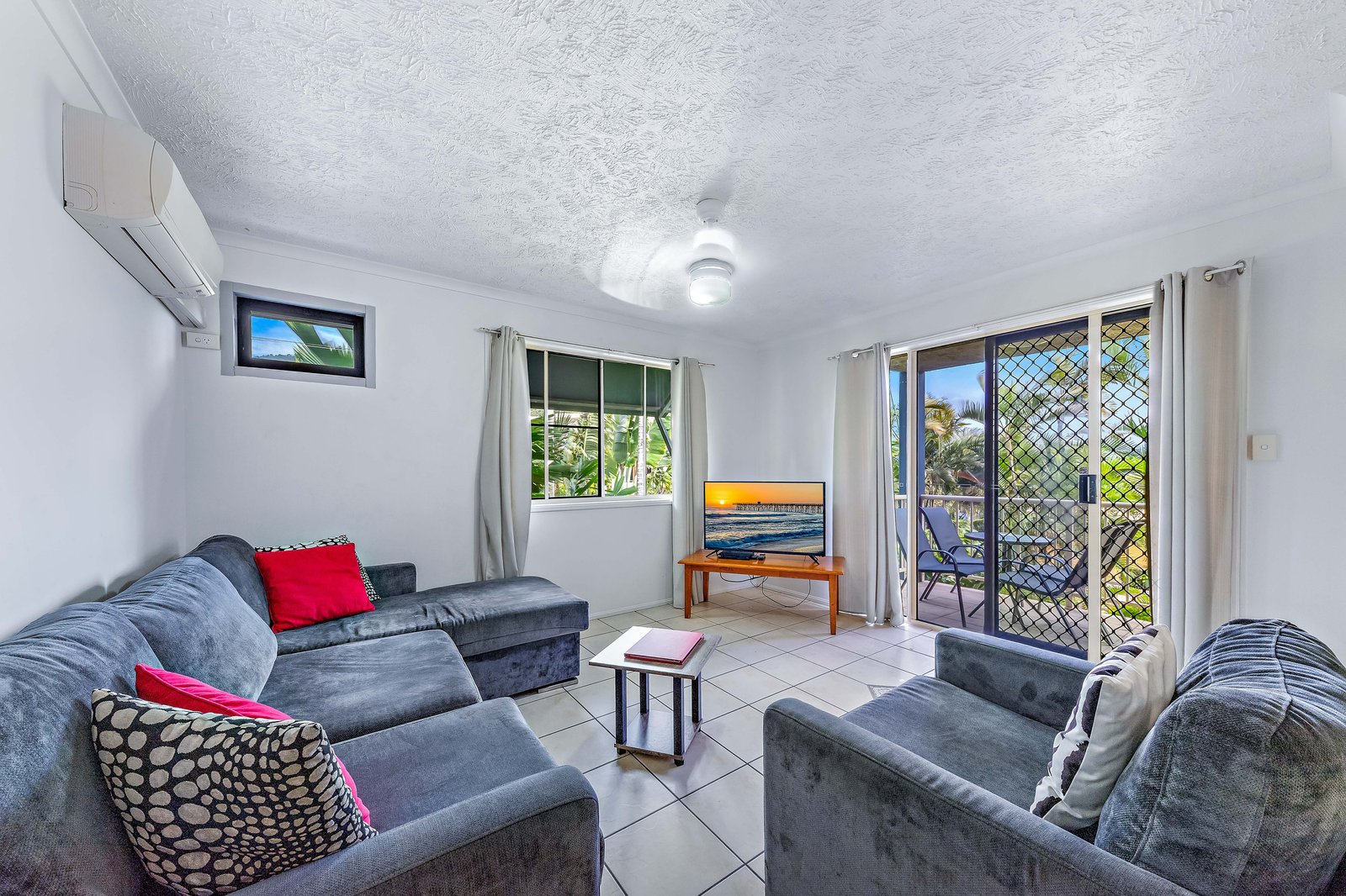 11/22 Airlie Crescent AIRLIE BEACH 4