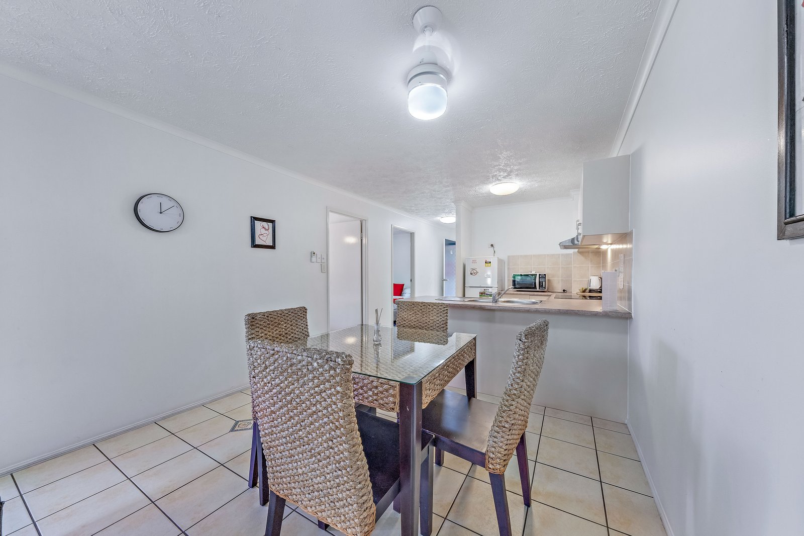 11/22 Airlie Crescent AIRLIE BEACH 5