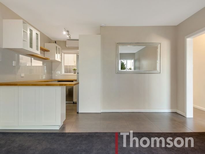 Gallery: 1/122 Beach Road