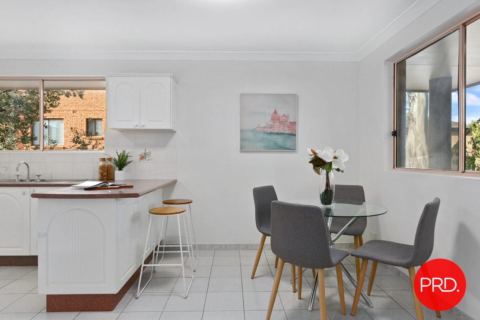 11/22 Hampton Court Road CARLTON 5
