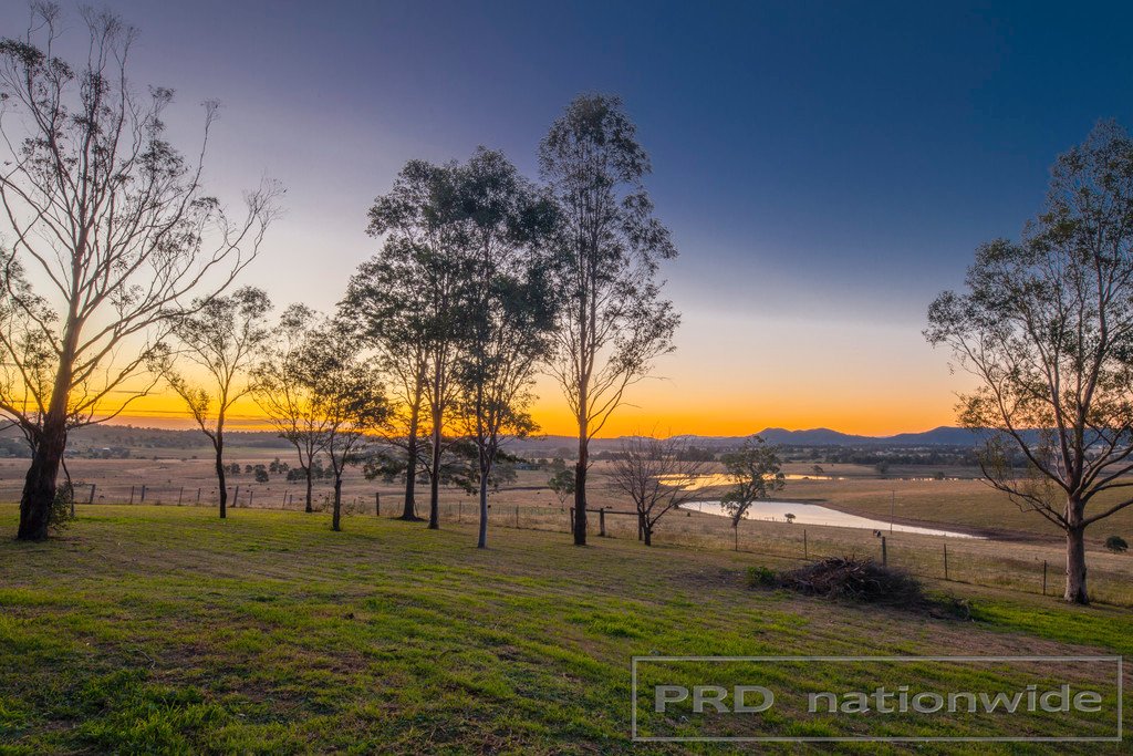 1122 New England Hwy  LOCHINVAR 1