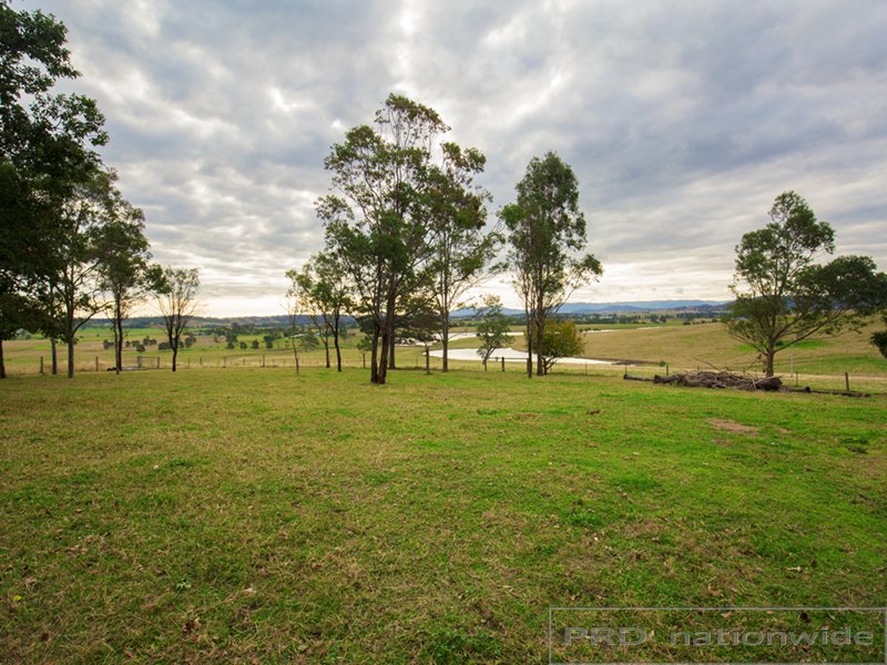 1122 New England Hwy  LOCHINVAR 3