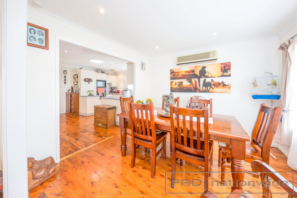 1122 New England Hwy  LOCHINVAR 7