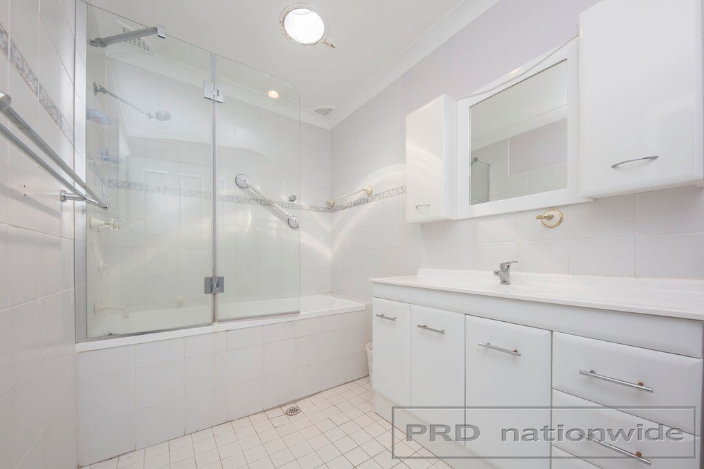 1122 New England Hwy  LOCHINVAR 14