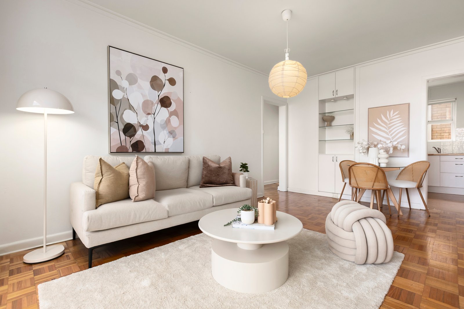 Gallery: 11/22 Westbury Street
