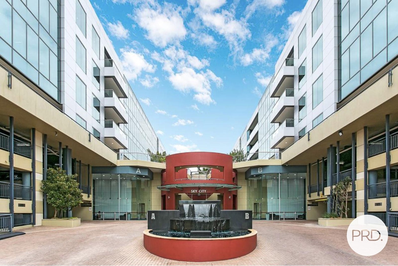112/20B Lexington Dr  BELLA VISTA 1