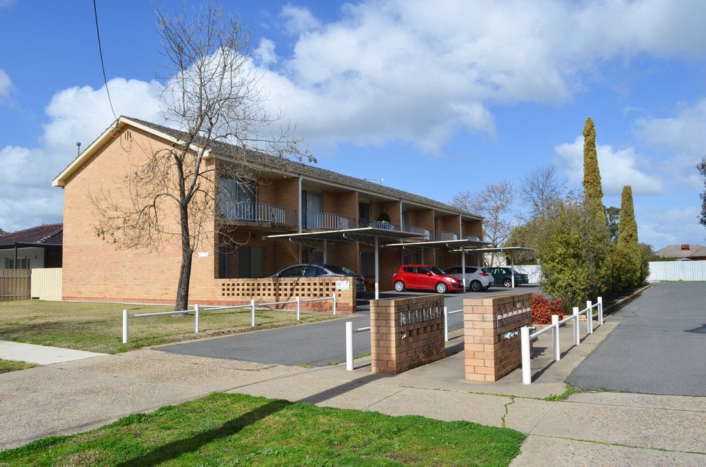 11/23 Day Street WAGGA WAGGA 1