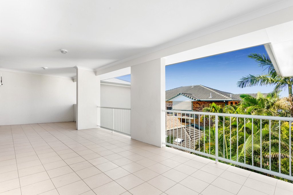 11/23 Noble Street CLAYFIELD 11