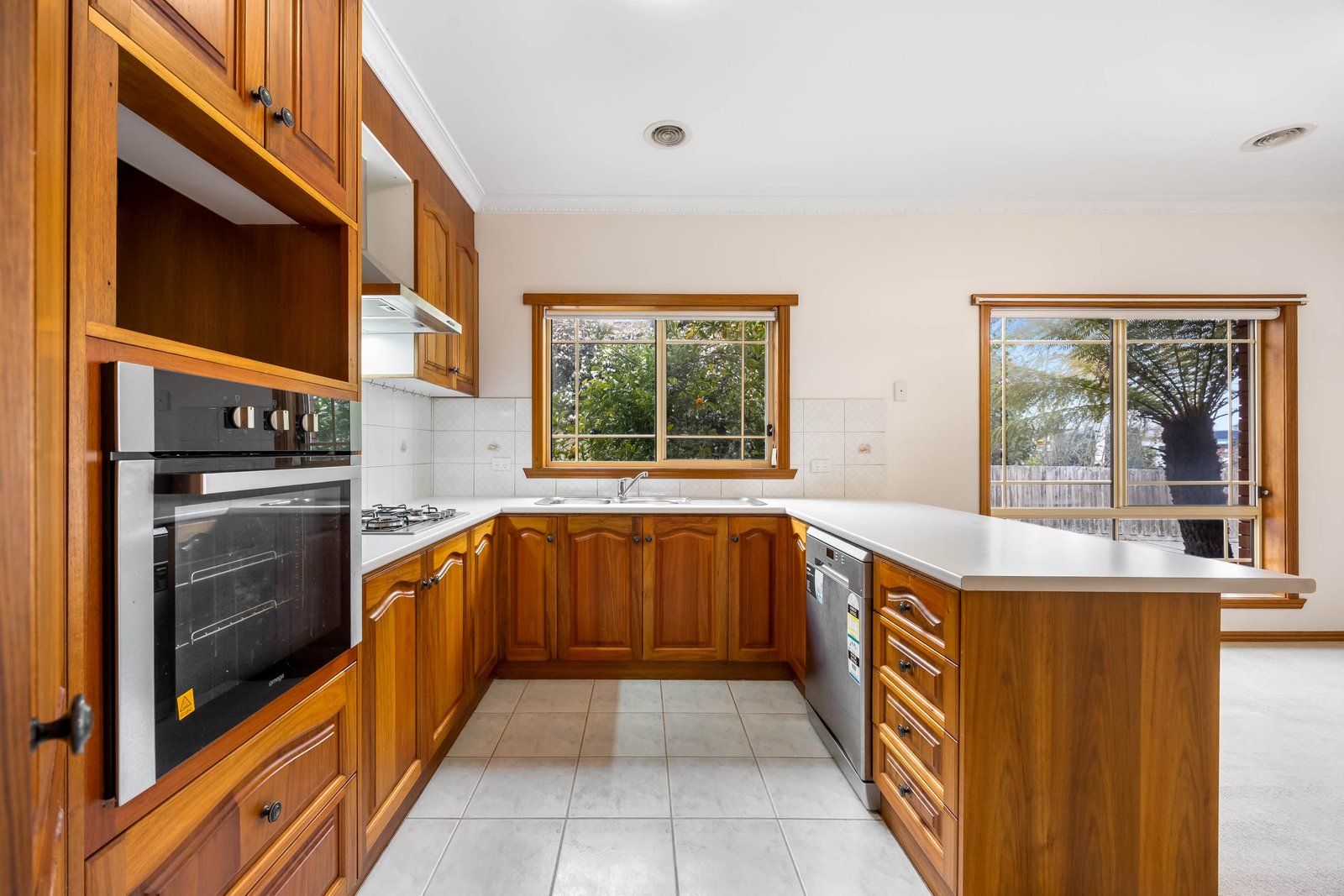 Gallery: 1/1236 Howitt Street