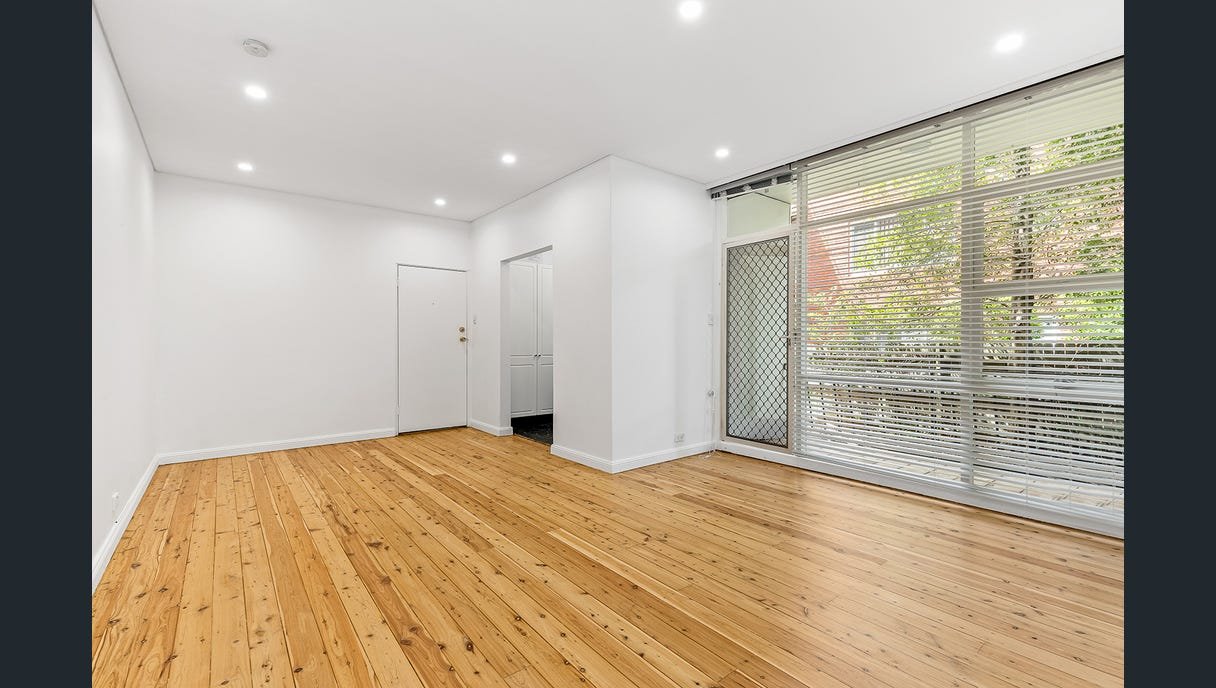 1/124 Chuter Avenue RAMSGATE BEACH 2