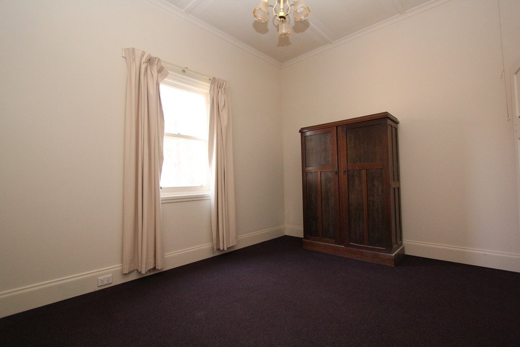 1124 Eyre Street NEWINGTON 7