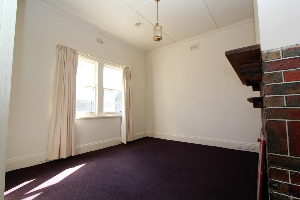 1124 Eyre Street NEWINGTON 10