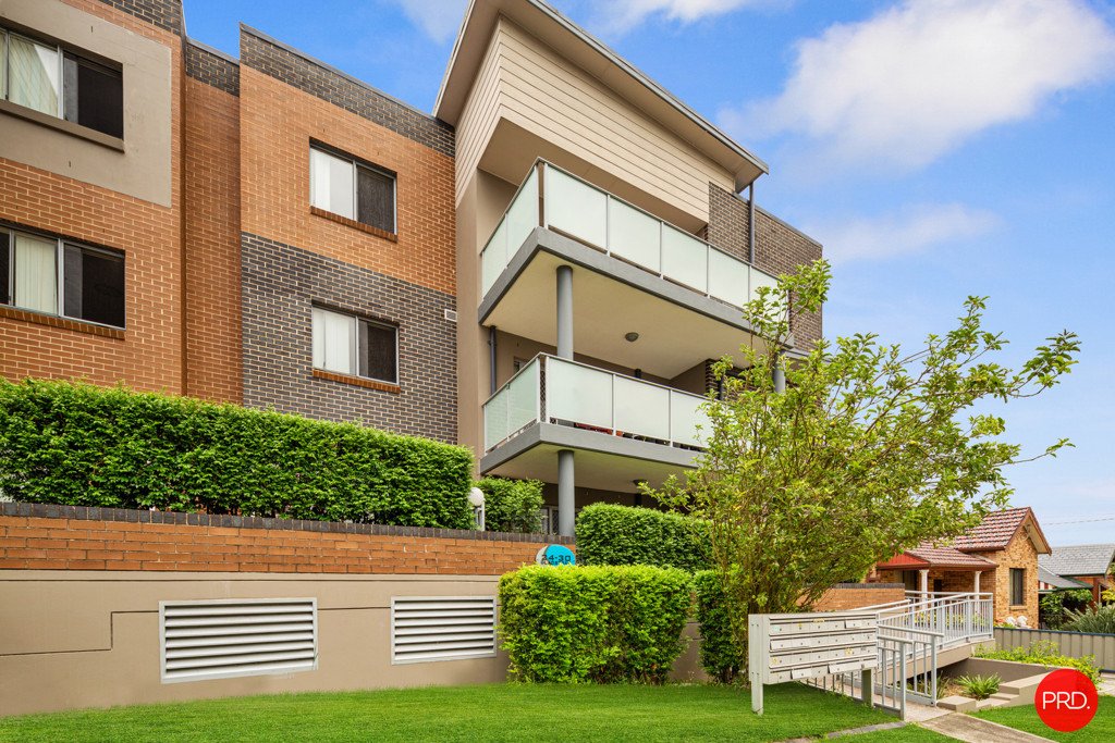 11/24 Gladstone Street KOGARAH 1