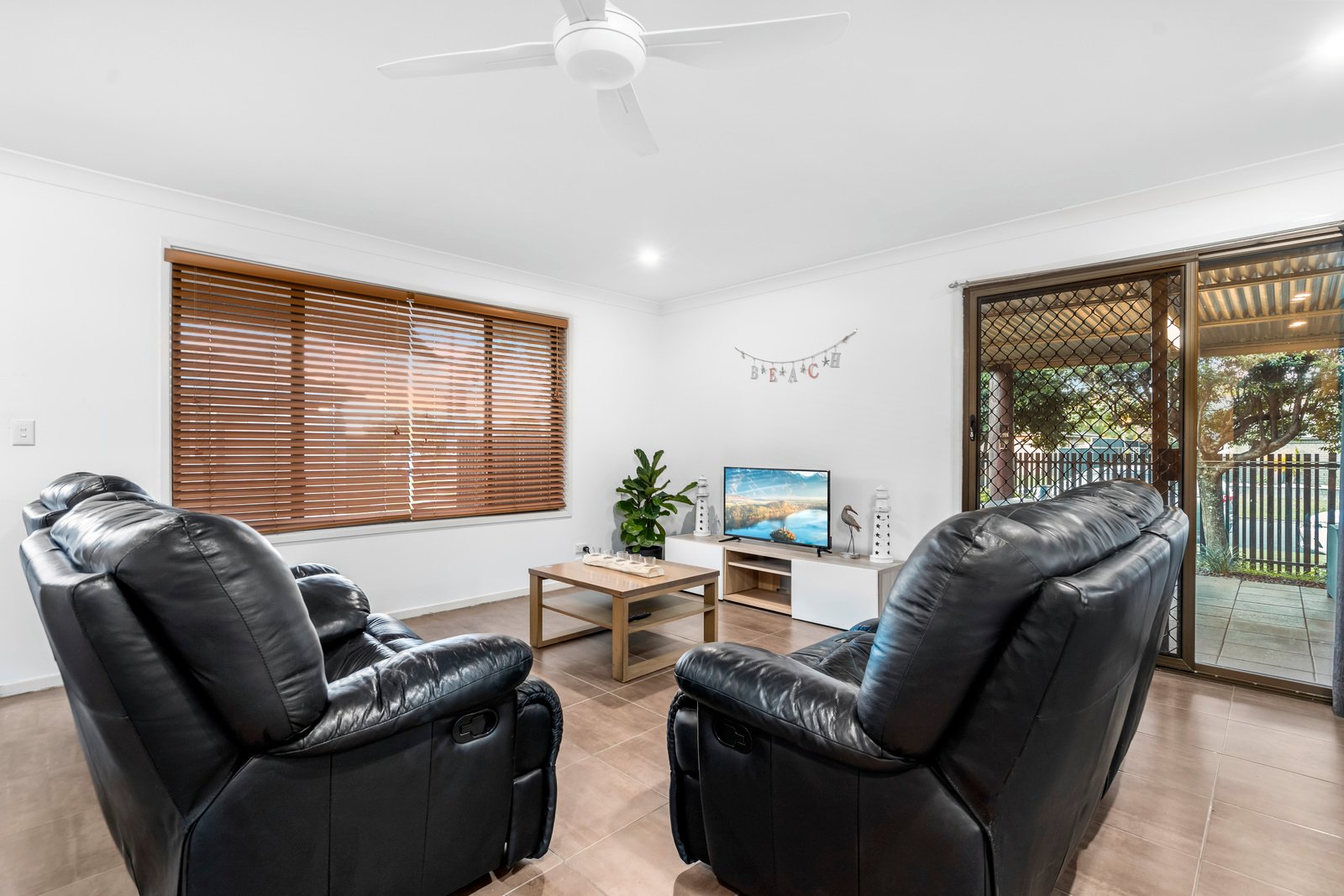 1/124 Jacaranda Avenue TWEED HEADS WEST 5