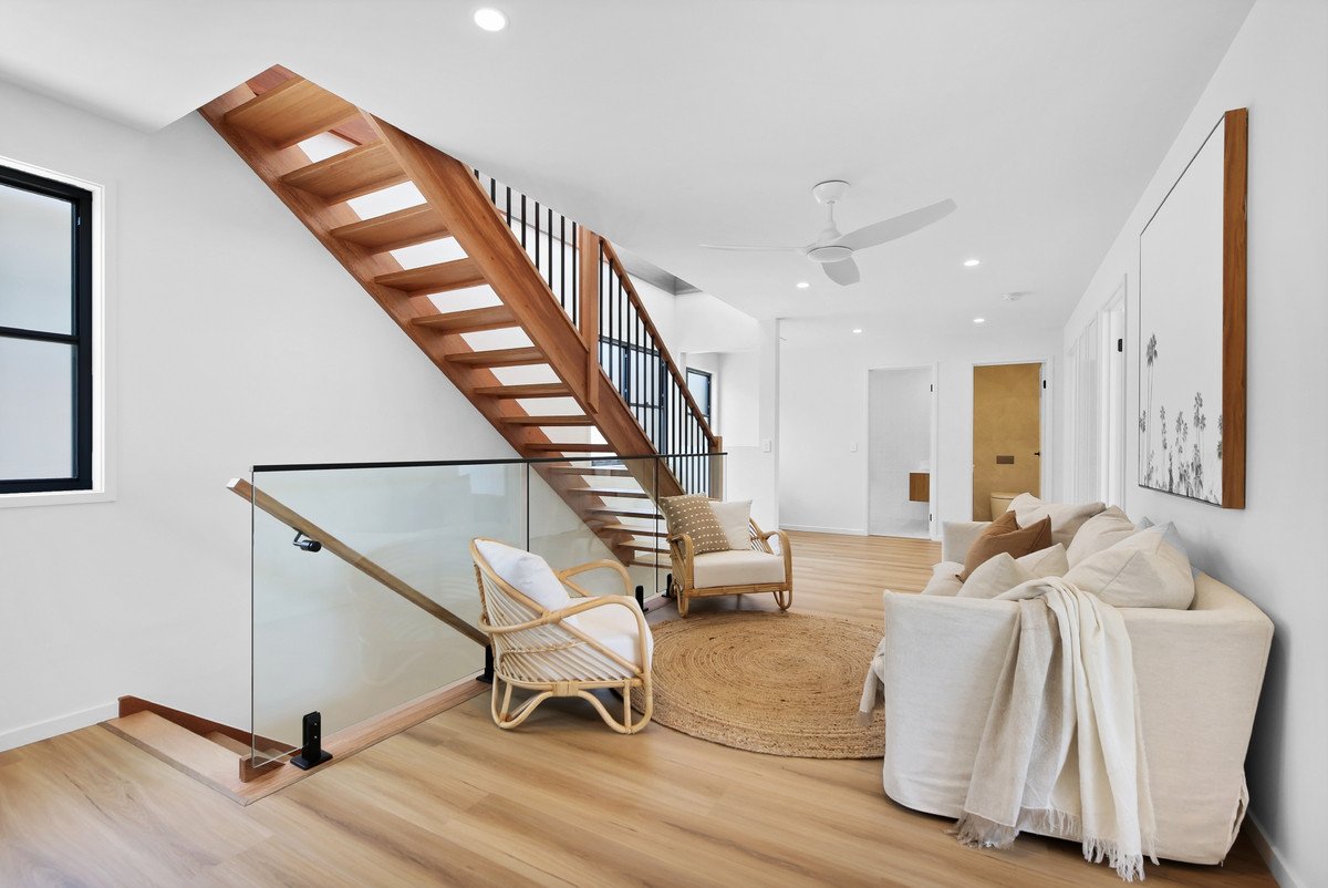 1/124 Sunshine Parade Miami 11