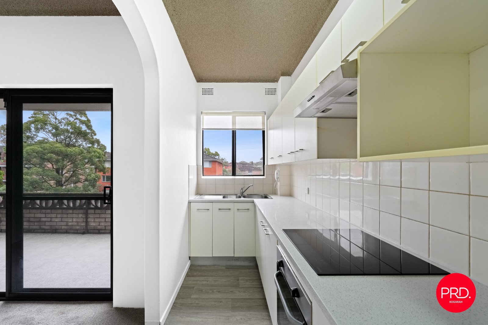 11/25-27 Robertson Street KOGARAH 3