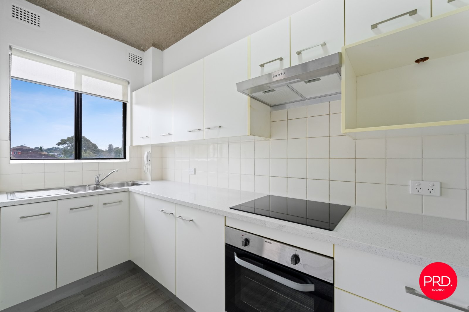 11/25-27 Robertson Street KOGARAH 4