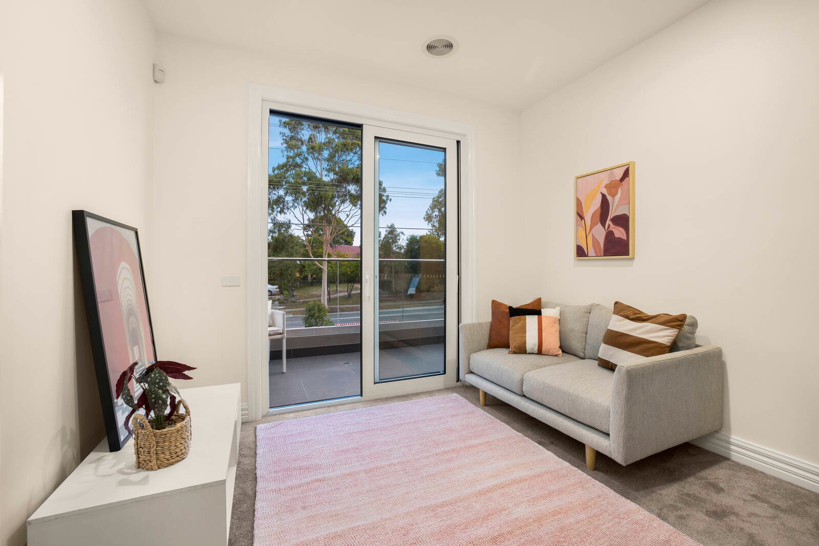 Real Estate and Property in 1/125 King Street, Templestowe, VIC