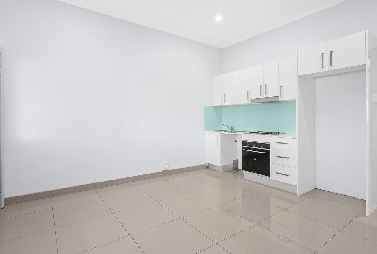 1/1256 Canterbury Road ROSELANDS 2