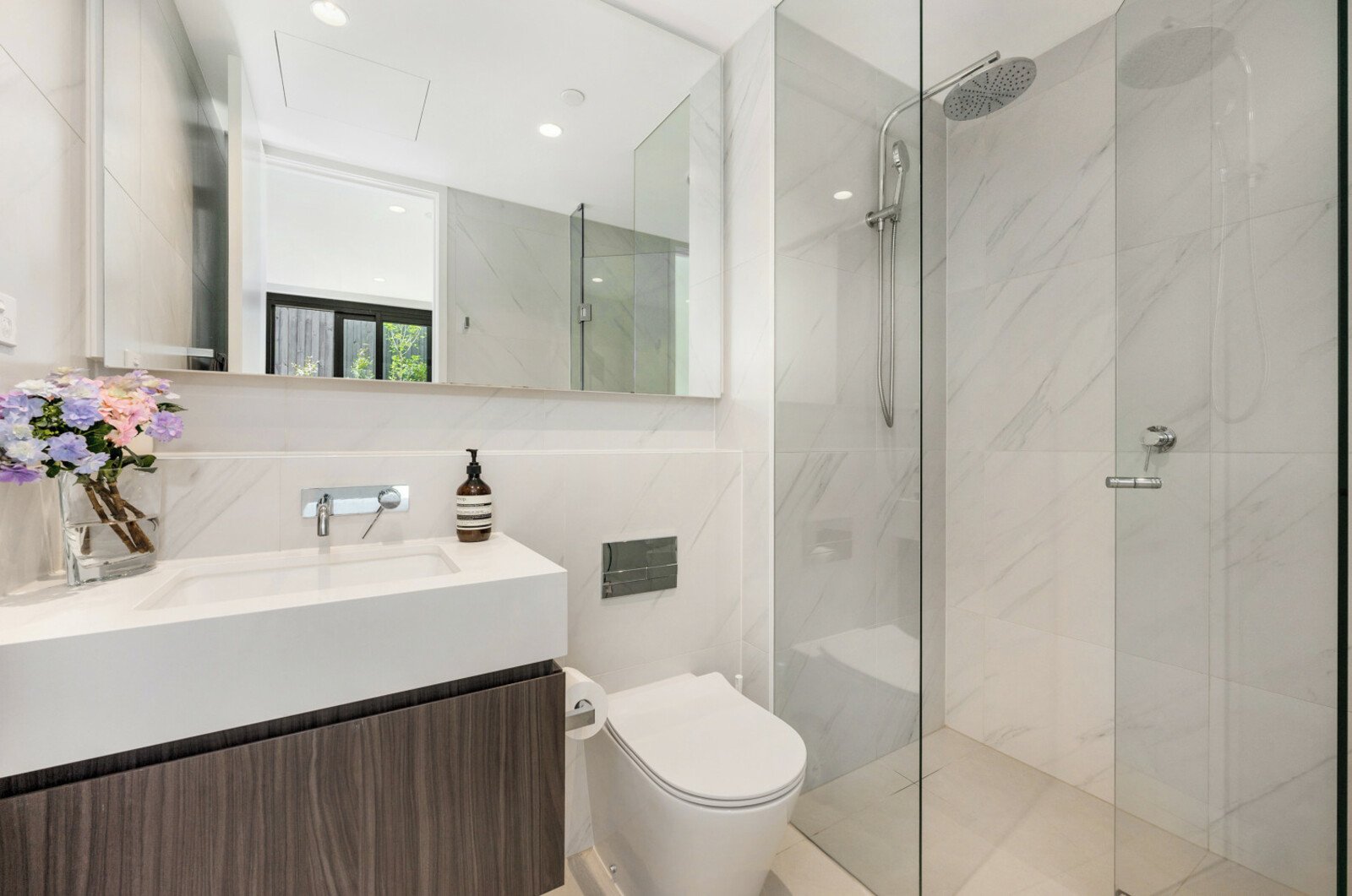 112/585 Burke Road, Camberwell, 3124