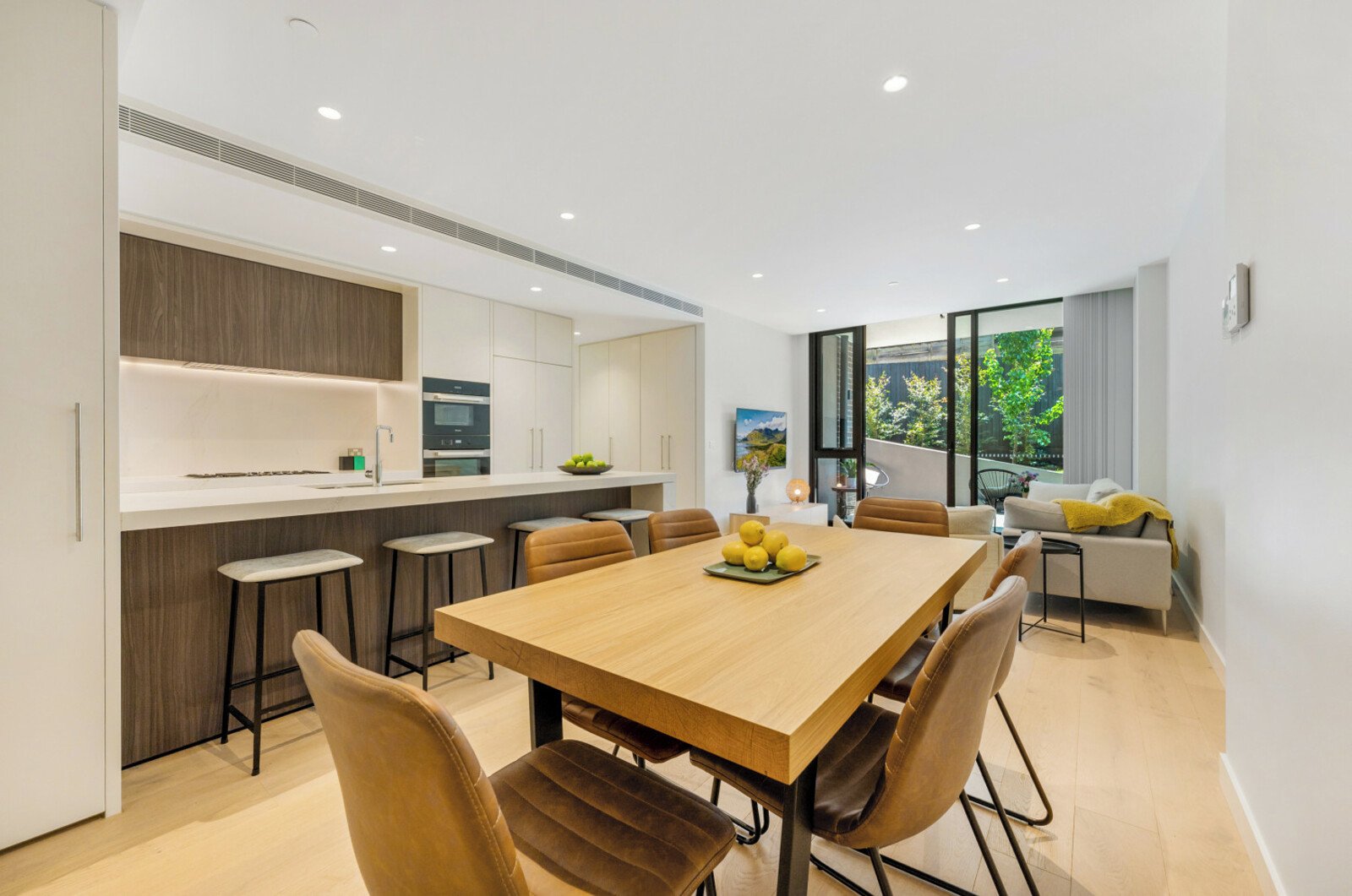 112/585 Burke Road, Camberwell, 3124