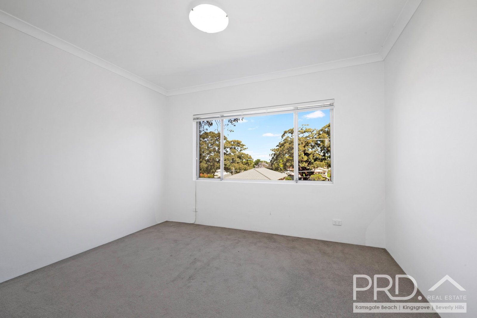 11/26-28 Kairawa  SOUTH HURSTVILLE 2
