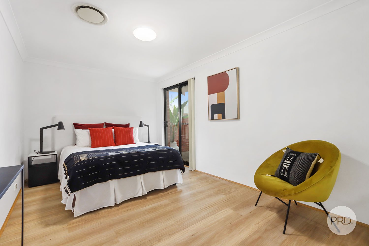 11/26 Oatley Avenue OATLEY 8