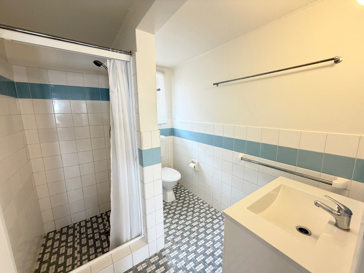 1/126 The Esplanade Burleigh Heads 12