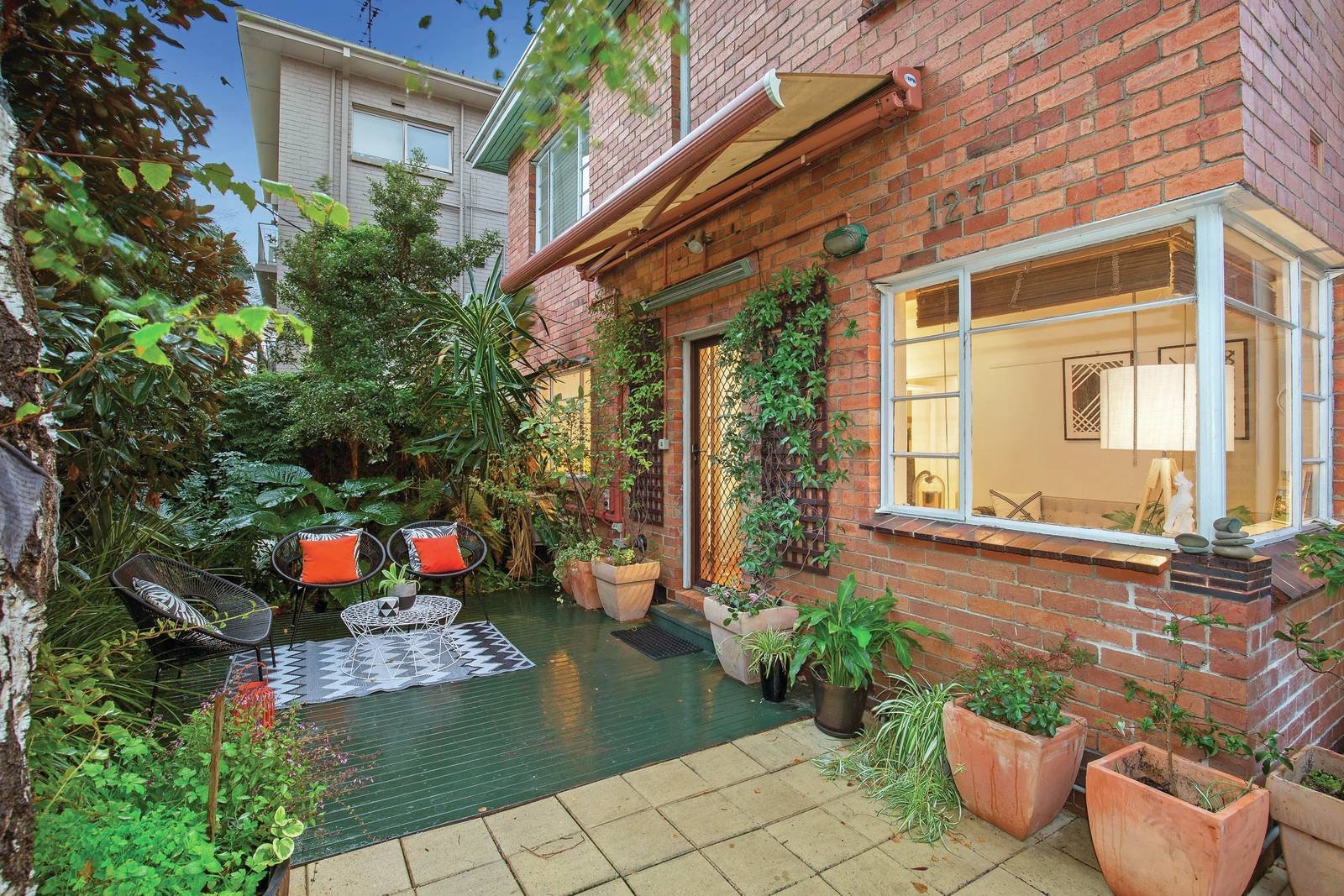 1/127 Glen Huntly Road, Elwood, VIC