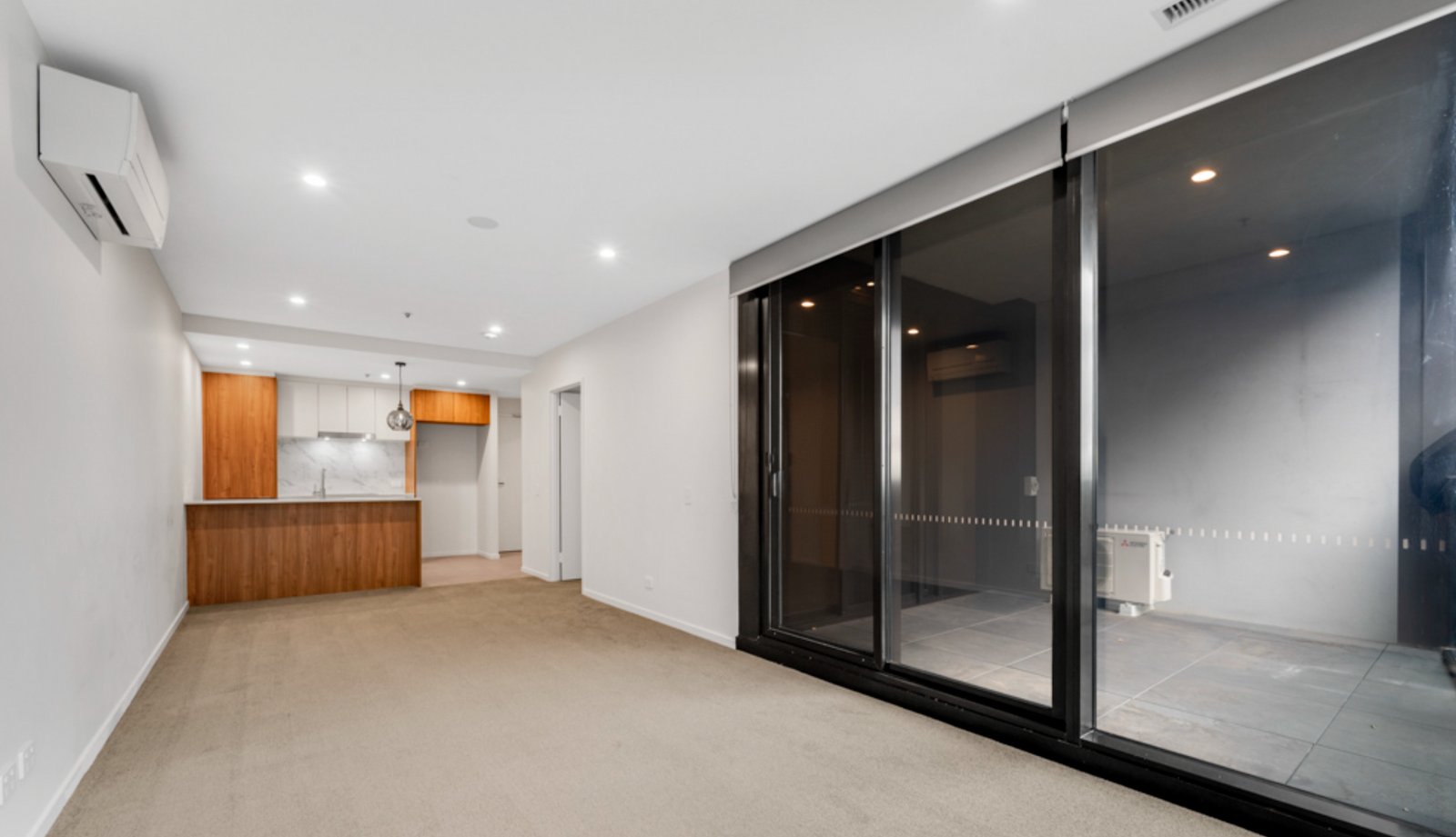 1127/15 Bowes Street PHILLIP 4