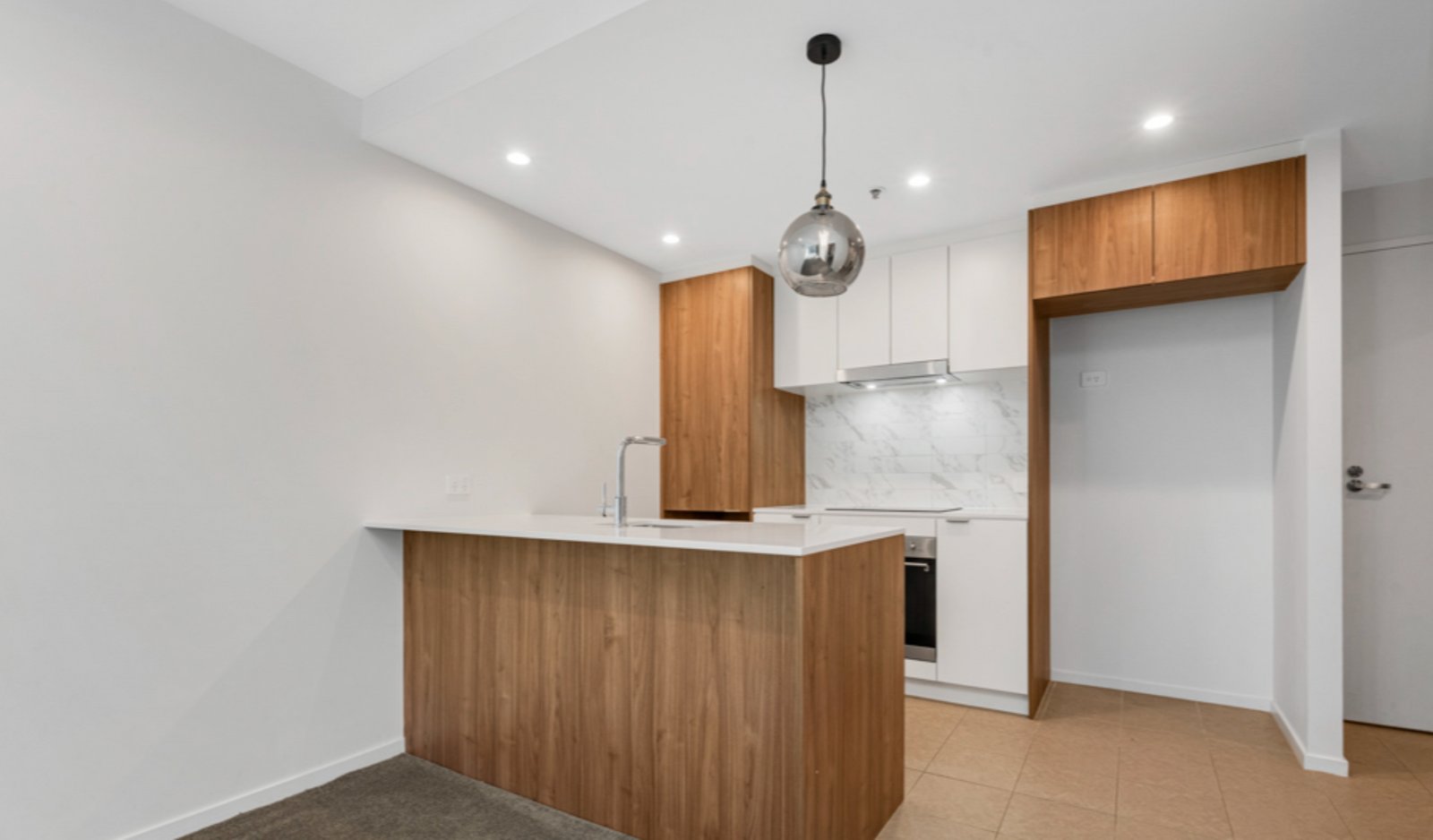 1127/15 Bowes Street PHILLIP 5