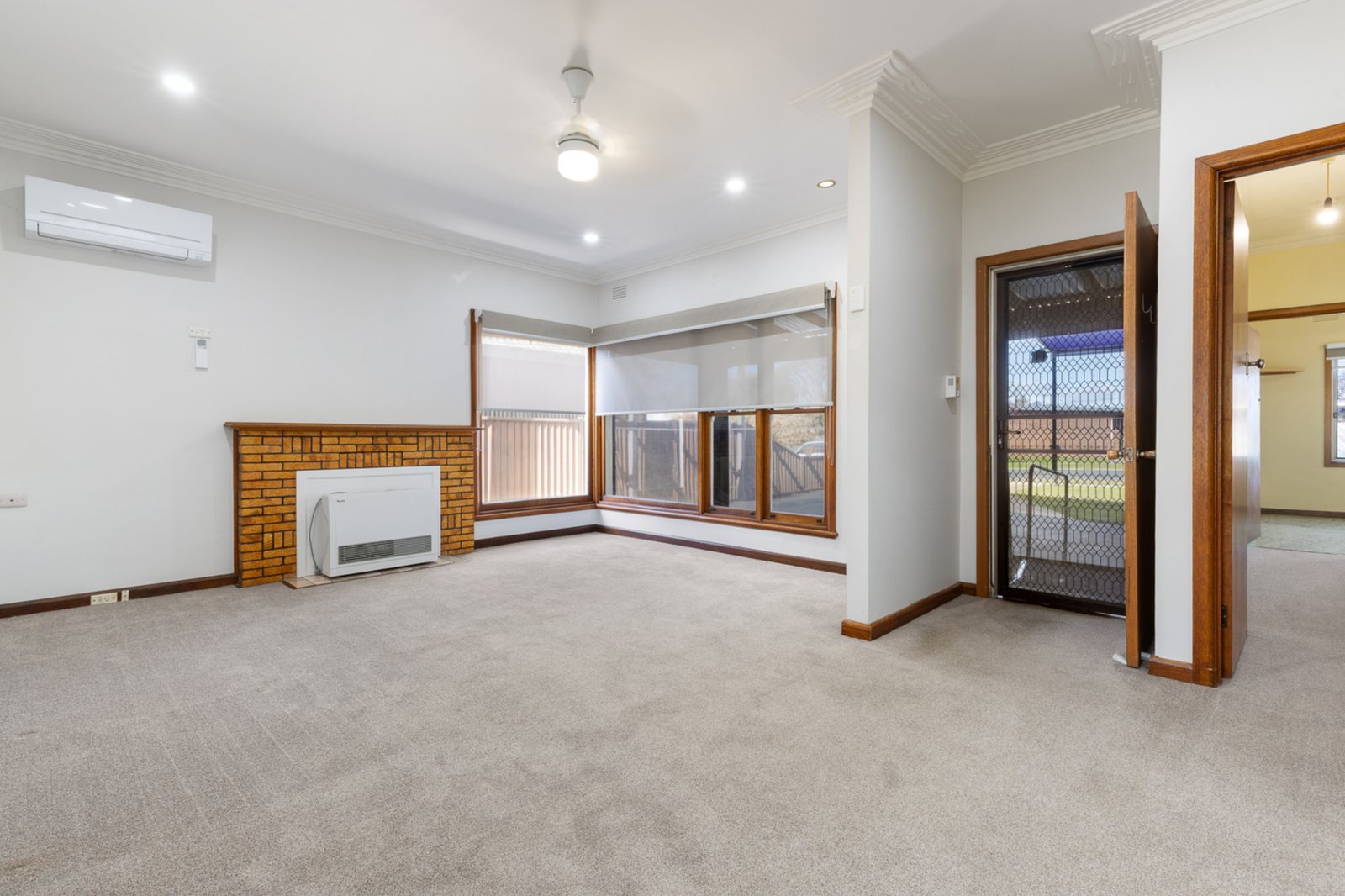 Gallery: 1128 Grevillea Road