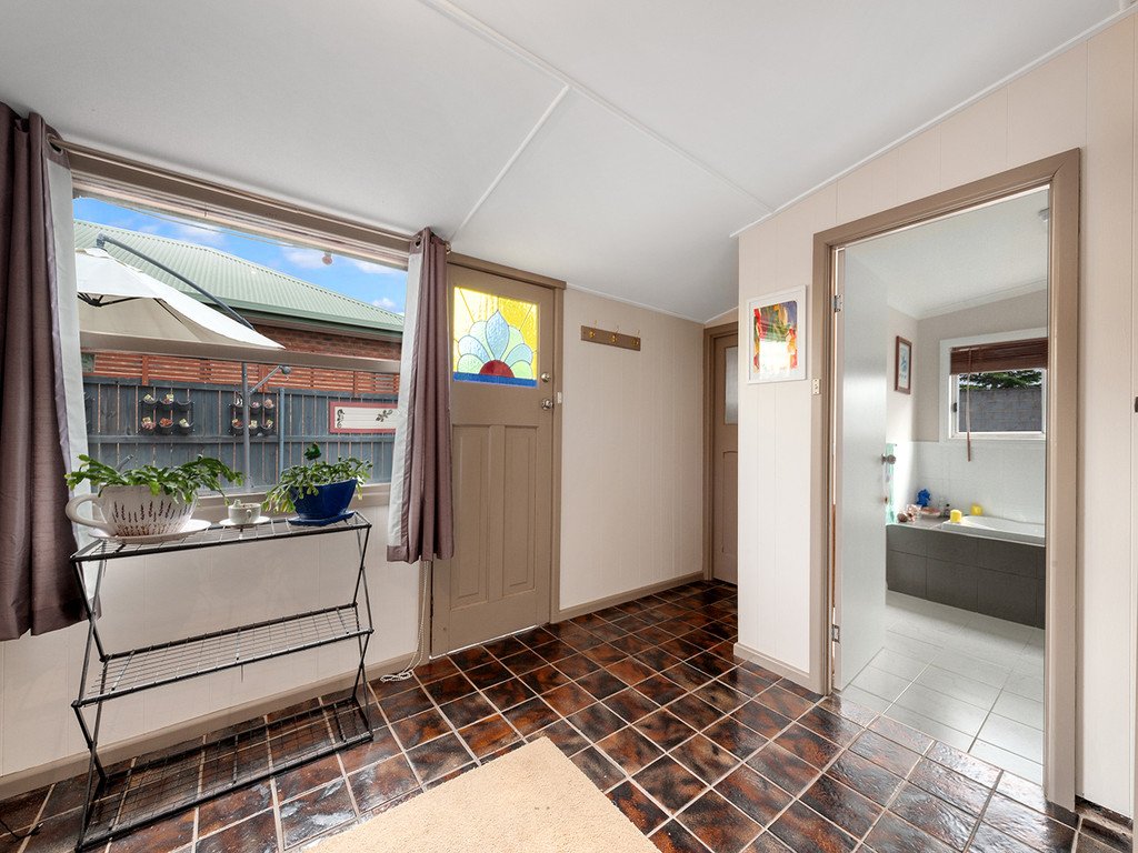 1/128 Howard Road GOODWOOD 18