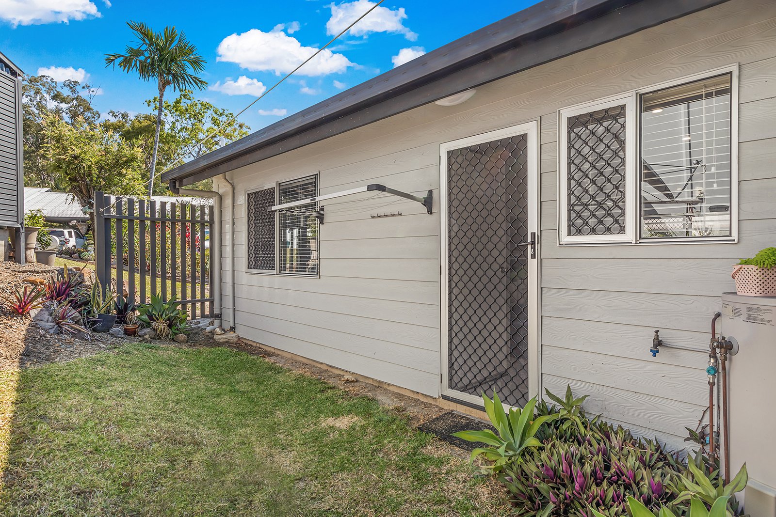 11/28 Island Drive CANNONVALE 12